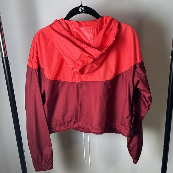 Nike Sportwear Windrunner Cropped Lightweight Color Block Hooded Windebreaker SM - Picture 6 of 7